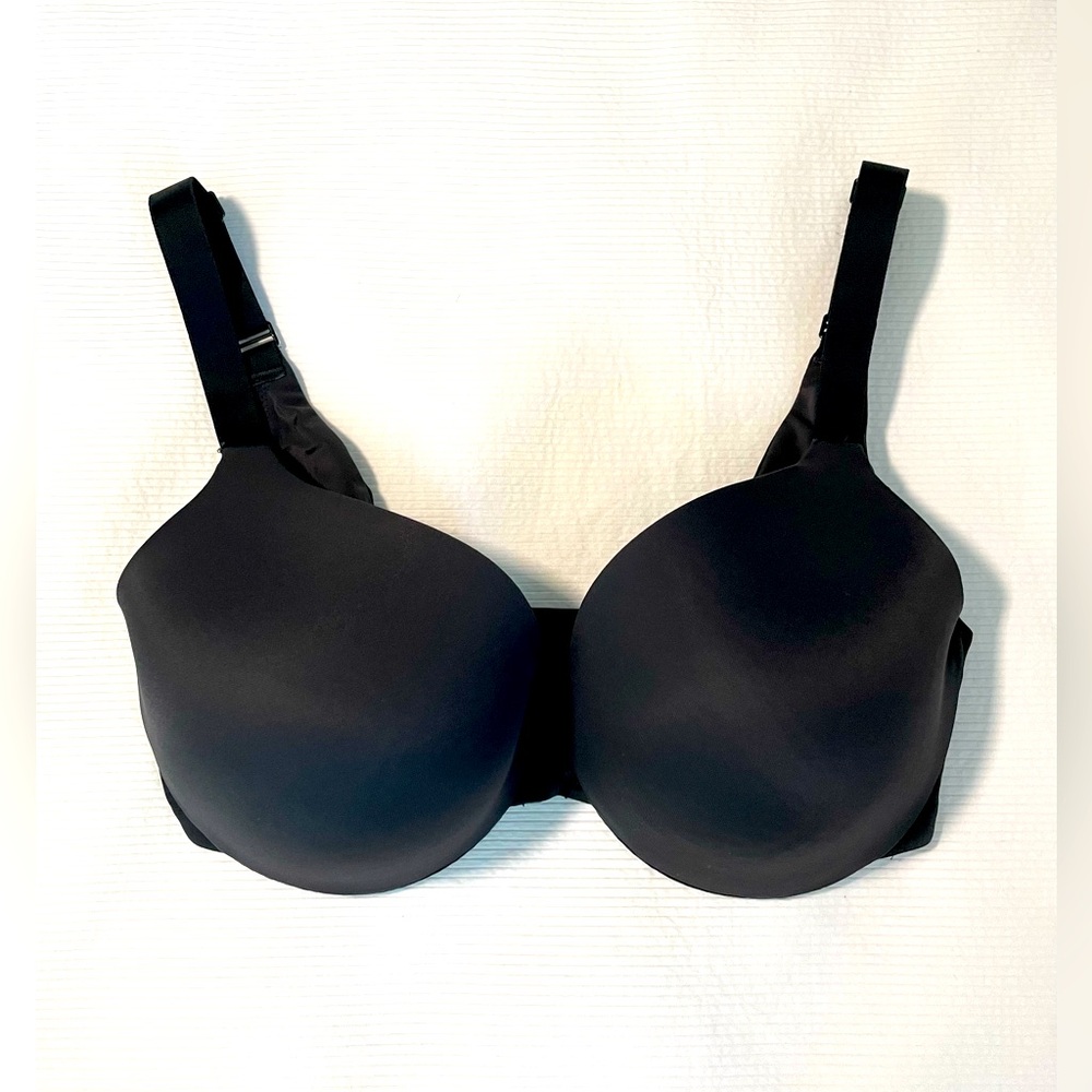 SKIMS Black Smooth Molding Bra